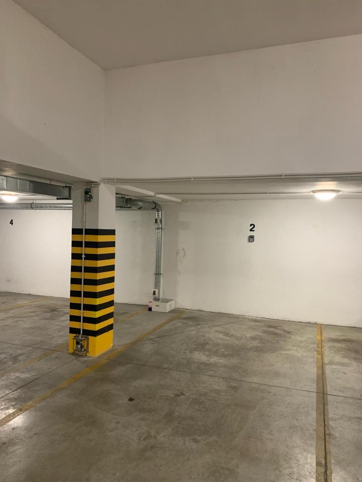 Apartament Pulaskiego Z Garazem Stary Toruń Esterno foto